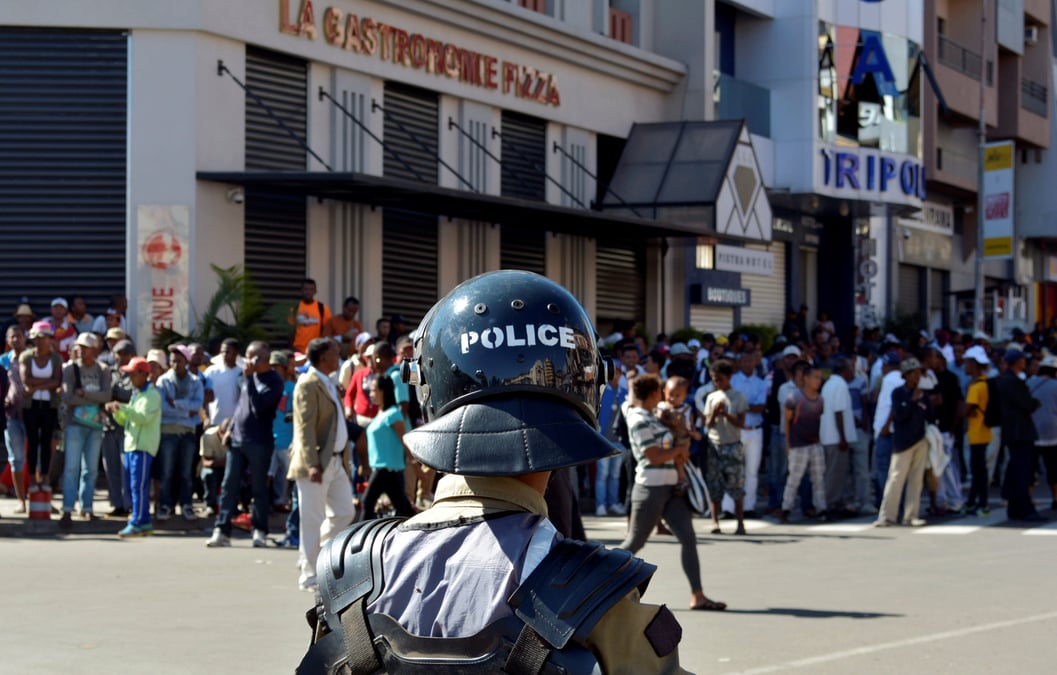 La police malgache disperse une manifestation, un mort, 16 blesses