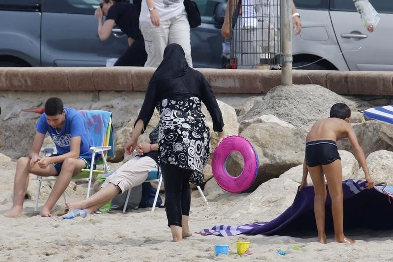 La justice confirme la validite d'un arrete anti-burkini