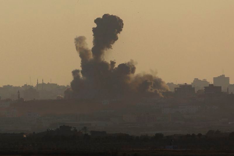 Israël se dit prêt à continuer les combats à Gaza