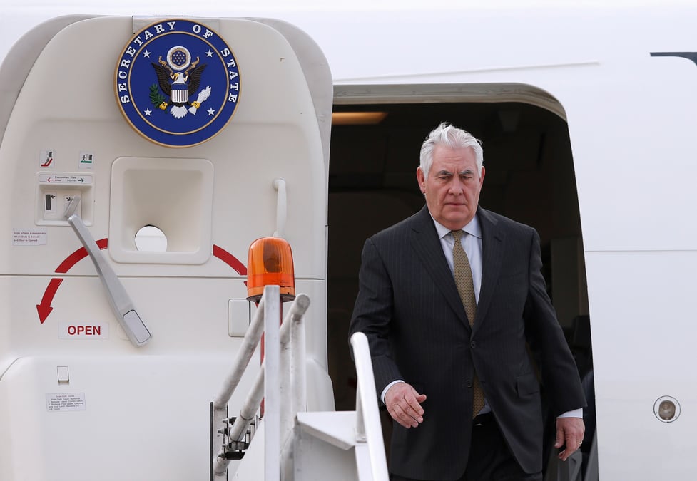 Tillerson evoque une intervention de l'armee pour evincer maduro