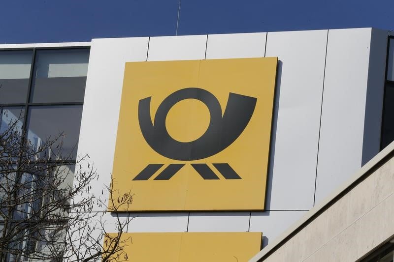 Deutsche post propose une hausse des salaires, verdi hesite