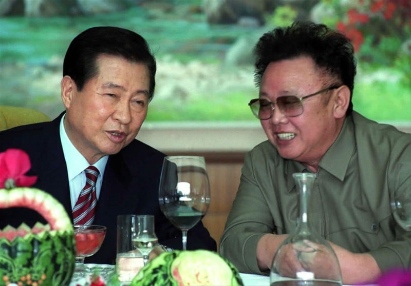 Pyongyang propose a seoul de commemorer le sommet de l'an 2000