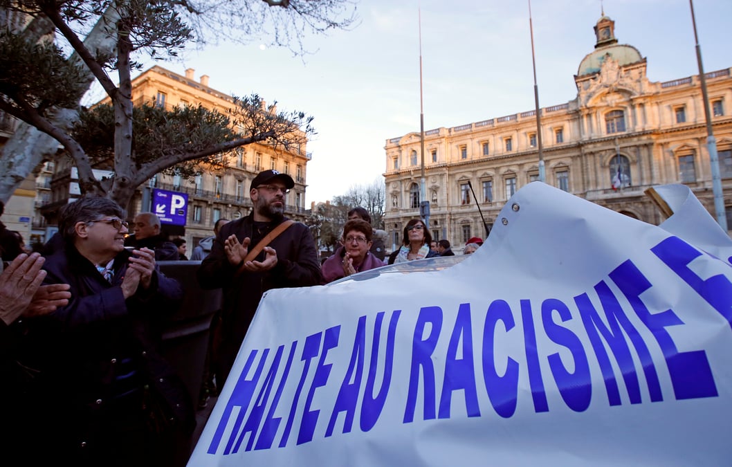 France: la licra reclame la requalification des delits antisemites