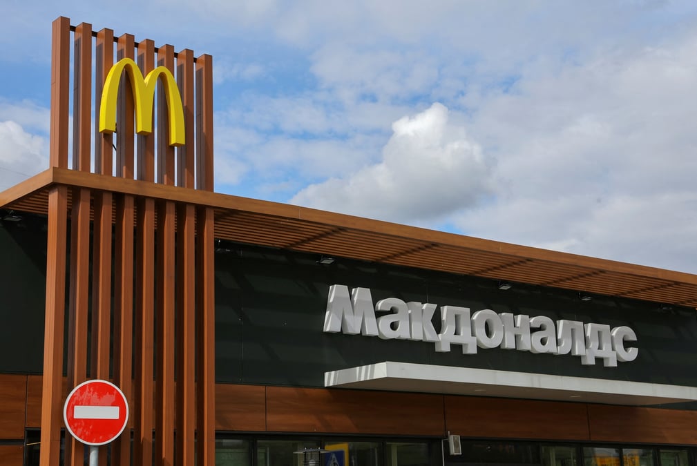 Mcdonald's vend ses activites en russie a alexandre govor