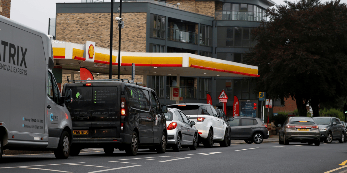 Penurie d'essence en gb: un ministre pointe du doigt les transporteurs