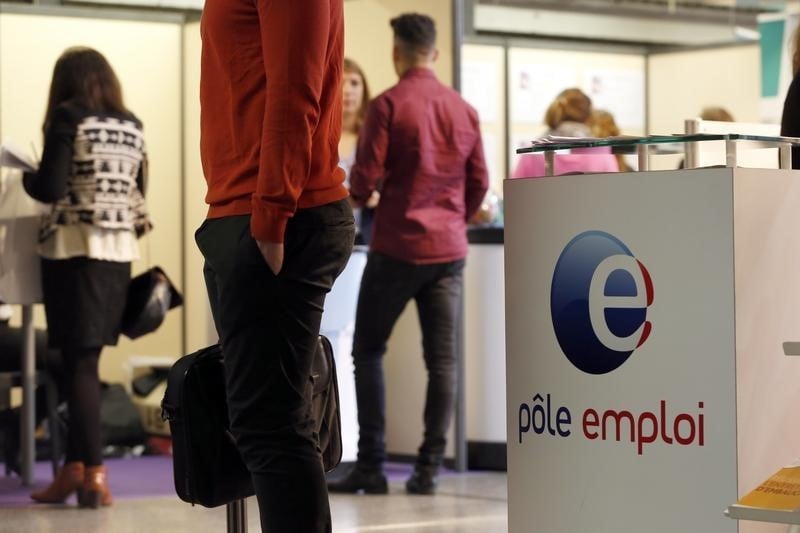La formation de 500.000 chomeurs coutera environ un milliard d'euros
