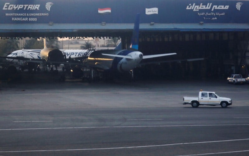 La france en desaccord avec l'egypte sur le crash d'egyptair