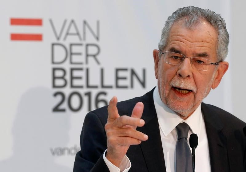 En autriche, van der bellen retournera l'arme trump contre hofer