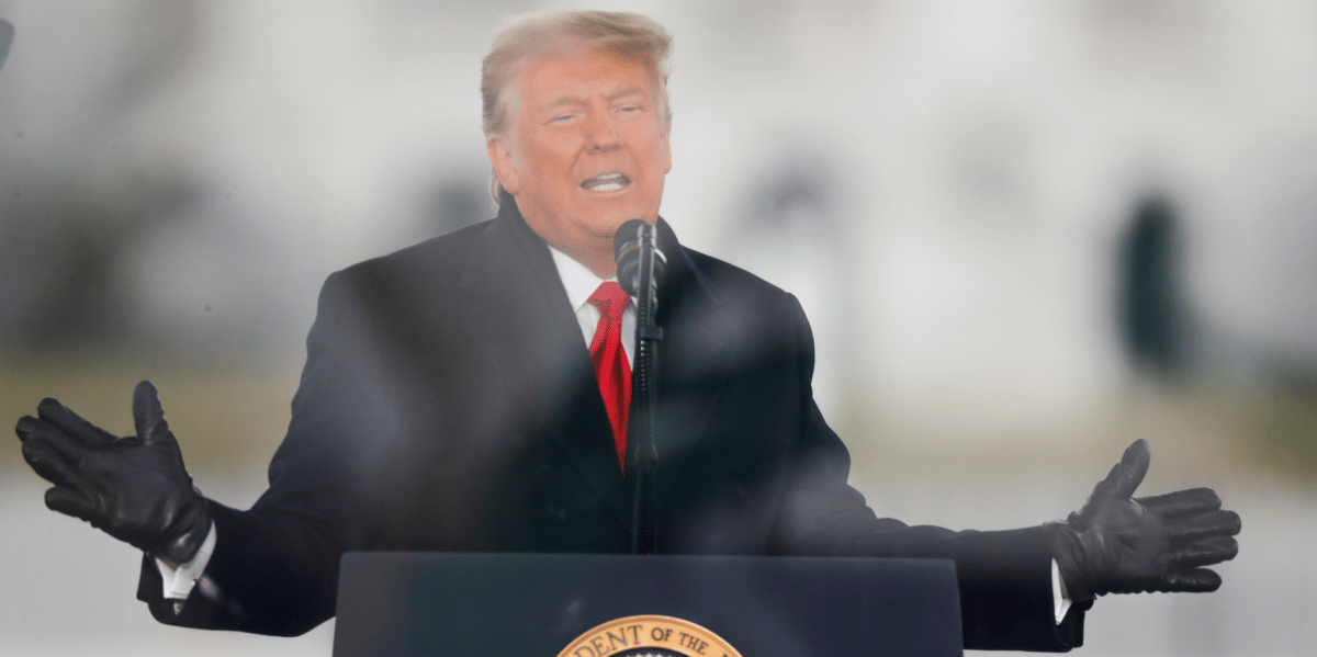 Usa: trump isole, avec un cercle de fideles de plus en plus reduit