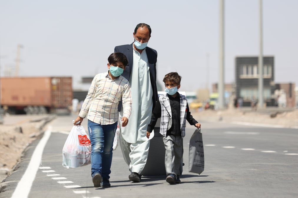 Le conseil de securite de l'onu exhorte les taliban a laisser les gens quitter l'afghanistan