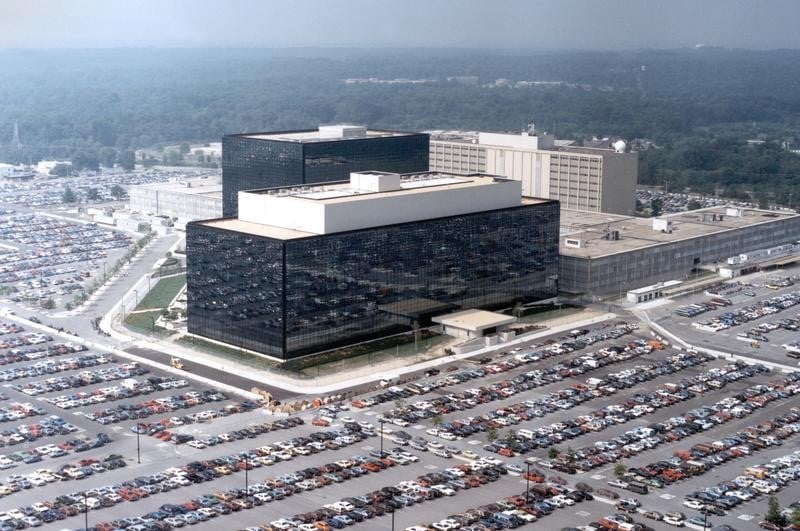 Obama renonce a une reforme des ecoutes telephoniques