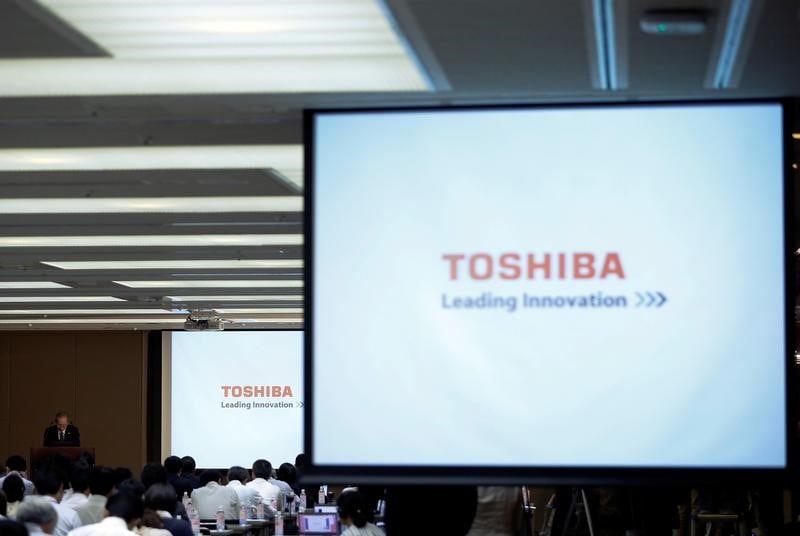 L'auditeur de toshiba va emettre un avis mitige