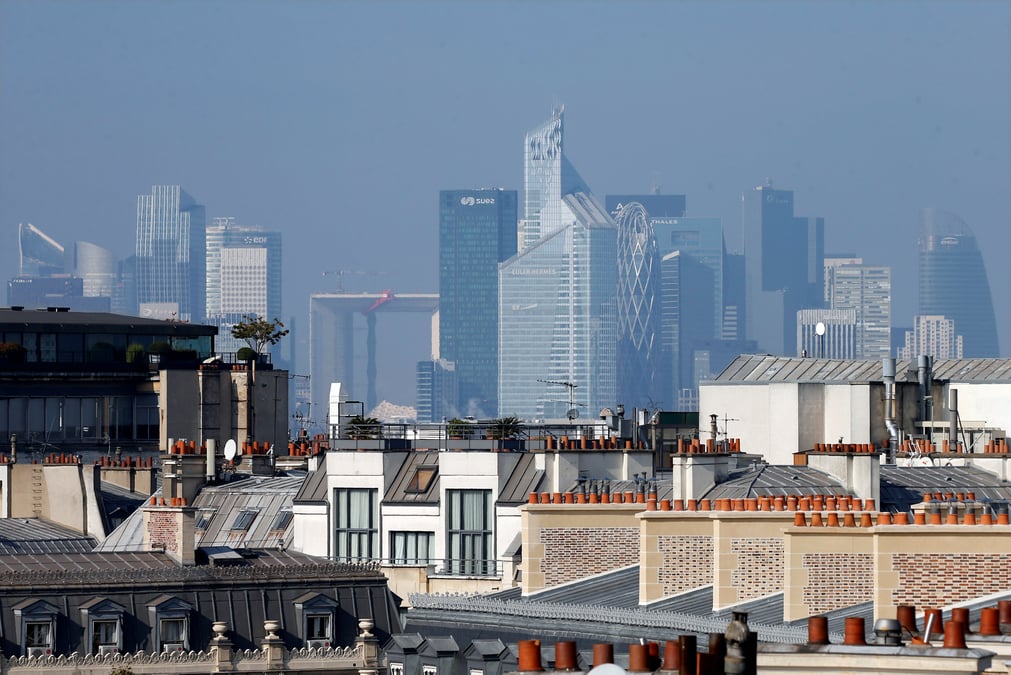 A paris d'attirer les investisseurs londoniens, dit juppe