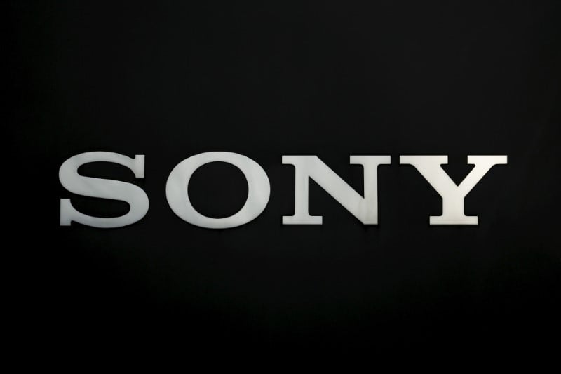 Sony quadruple son benefice trimestriel et releve ses previsions