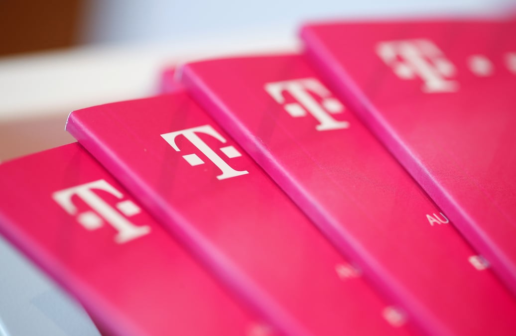 Deutsche telekom confirme ses previsions apres un premier trimestre conforme
