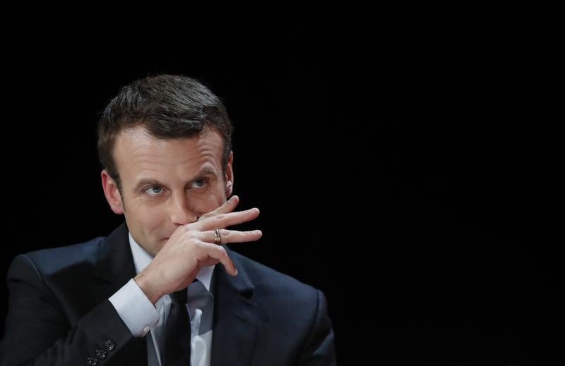 L'annonce d'une rencontre macron-borloo vire a l'imbroglio