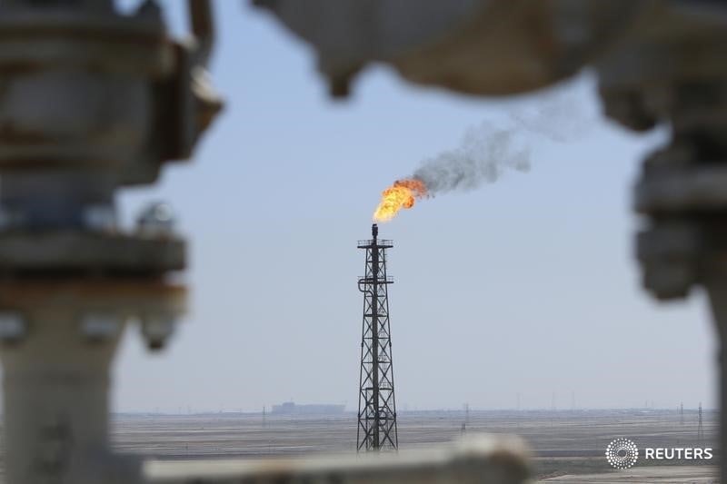 L'opep devrait prolonger l'accord de reduction