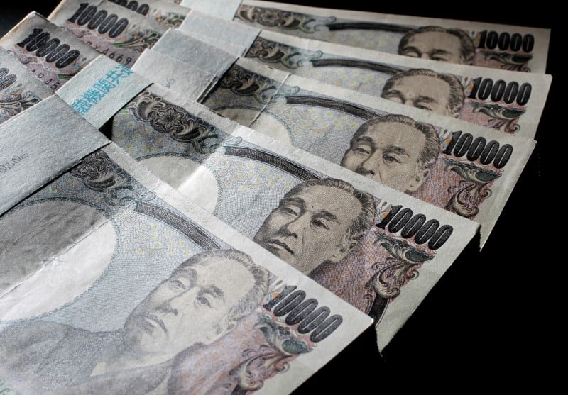 La croissance du pib japonais revisee en hausse