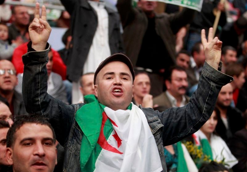Rassemblement à Alger contre la candidature de Bouteflika