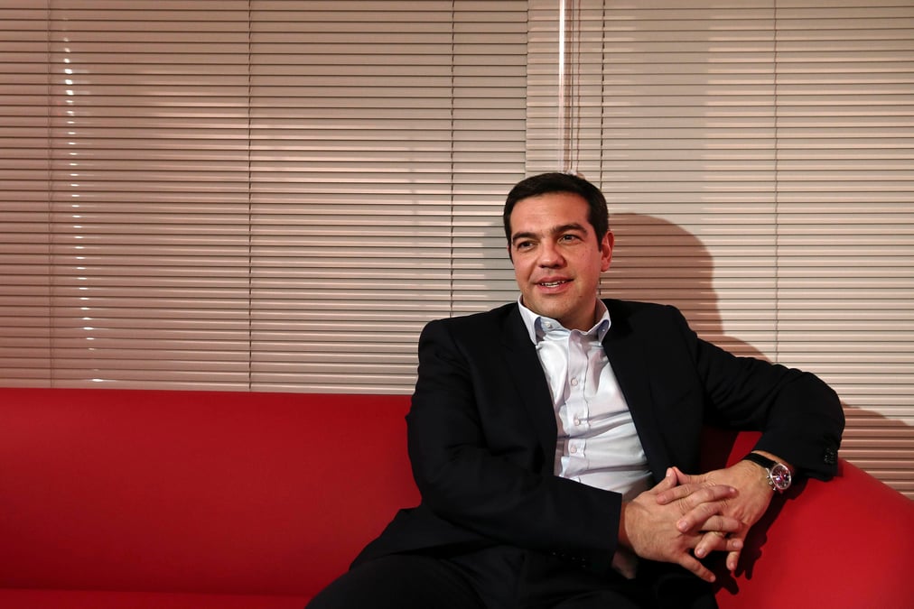 Merkel felicite tsipras, espere renforcer les liens avec athenes