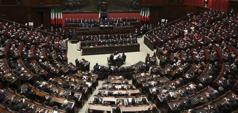 La reforme electorale approuvee en italie