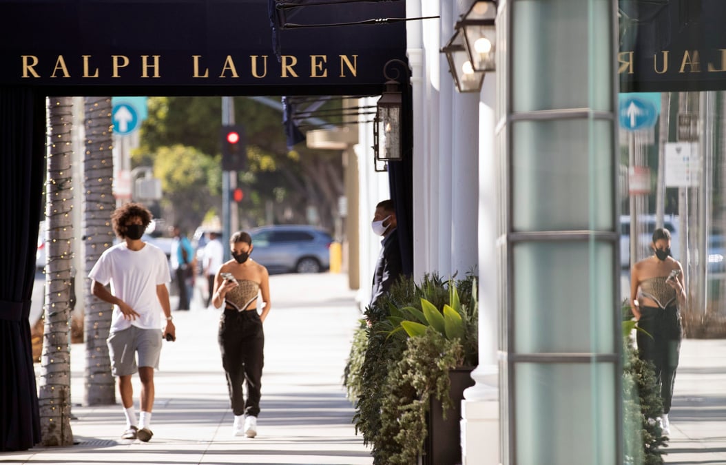 Le benefice de ralph lauren recule au deuxieme trimestre, les clients ne reviennent pas