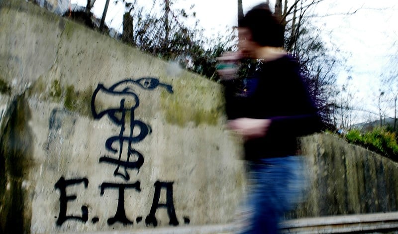 L'ETA annonce le démantèlement de son aile militaire