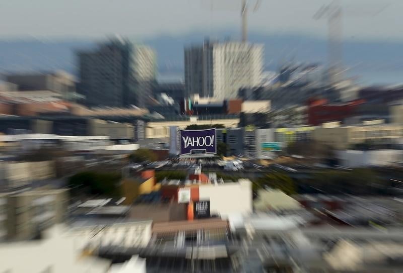 Yahoo susciterait l'interet de verizon et google