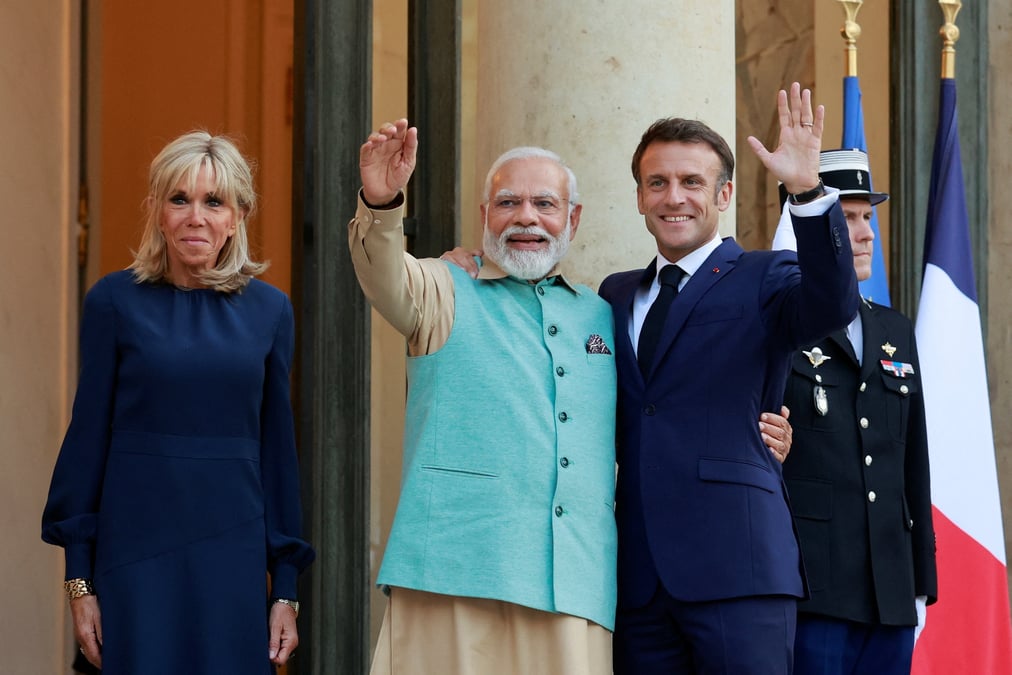 Le president francais emmanuel macron recoit le premier ministre indien narendra modi, a paris