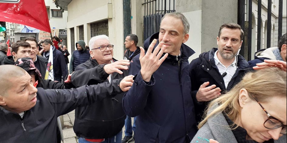 À Saint-Étienne, Raphaël Glucksmann est exfiltré du cortège du 1er-Mai.