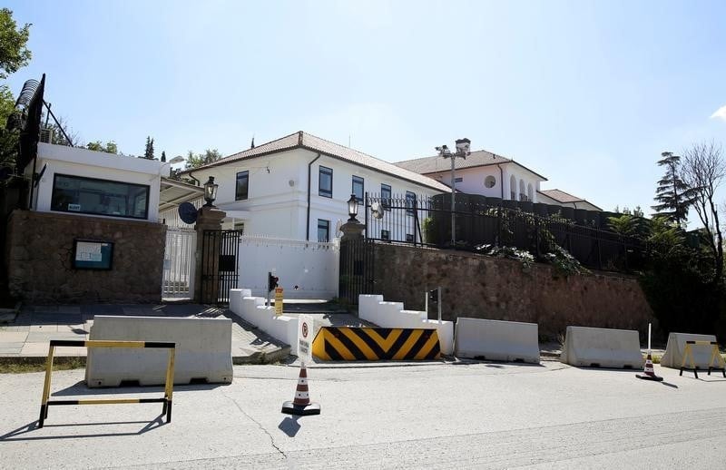L'ambassade d'israel en turquie visee par une attaque