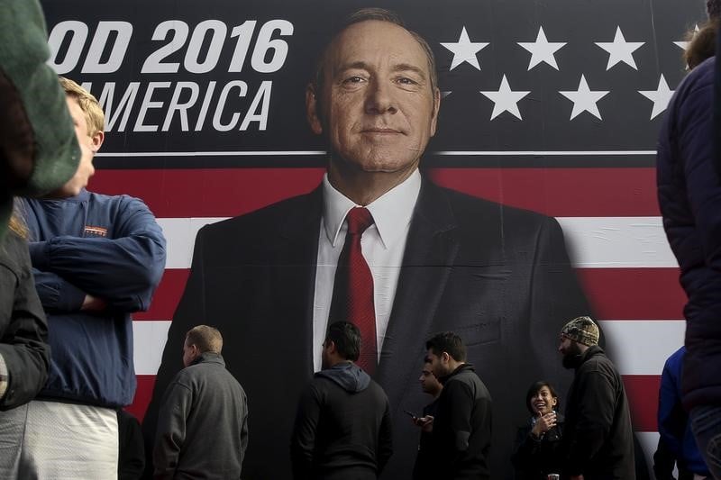 Netflix annonce la suspension de la production de house of cards