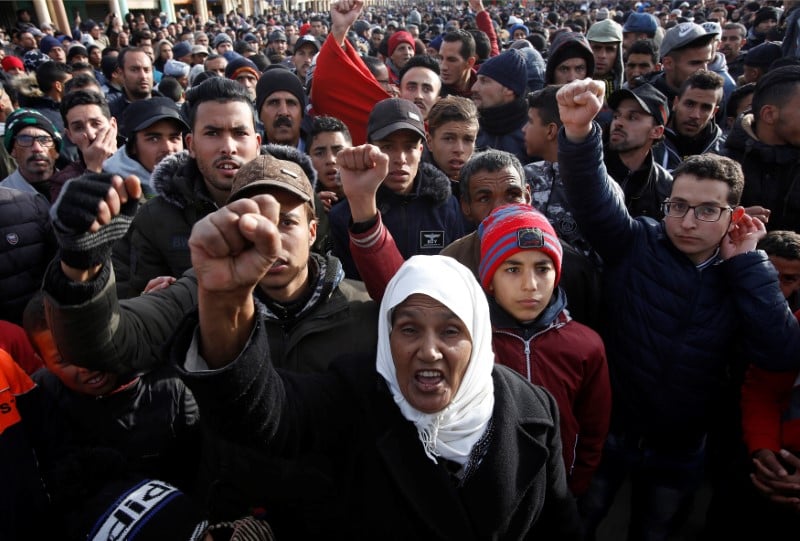 Maroc: heurts entre policiers et manifestants dans un ville miniere