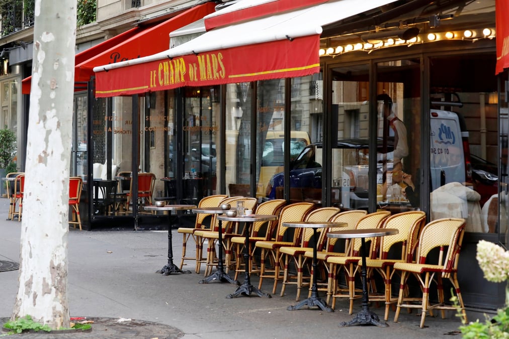 France: l'etat mobilisera €15 mds par mois de confinement pour l'economie