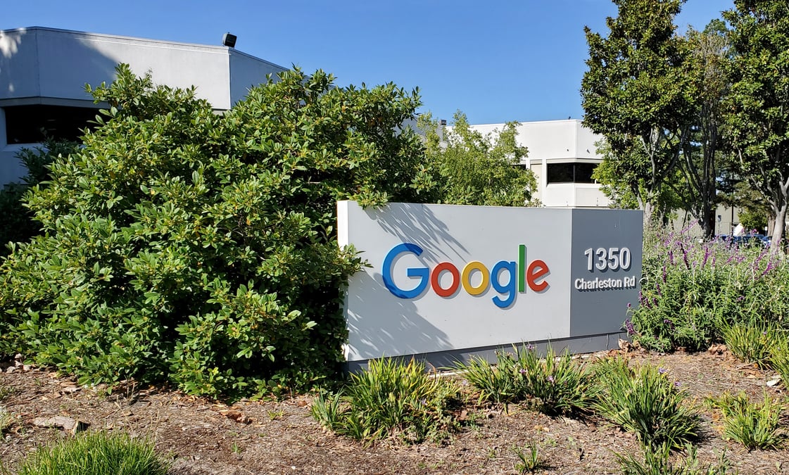 Alphabet et facebook a suivre a wall street