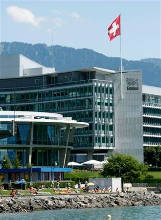 2009-08-12T055023Z_01_APAE57B0G8300_RTROPTP_3_OFRBS-SUISSE-NESTLE-RESULTATS-20090812.JPG