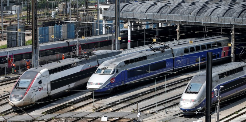 Legere amelioration du trafic a la sncf malgre les greves cgt et sud rail