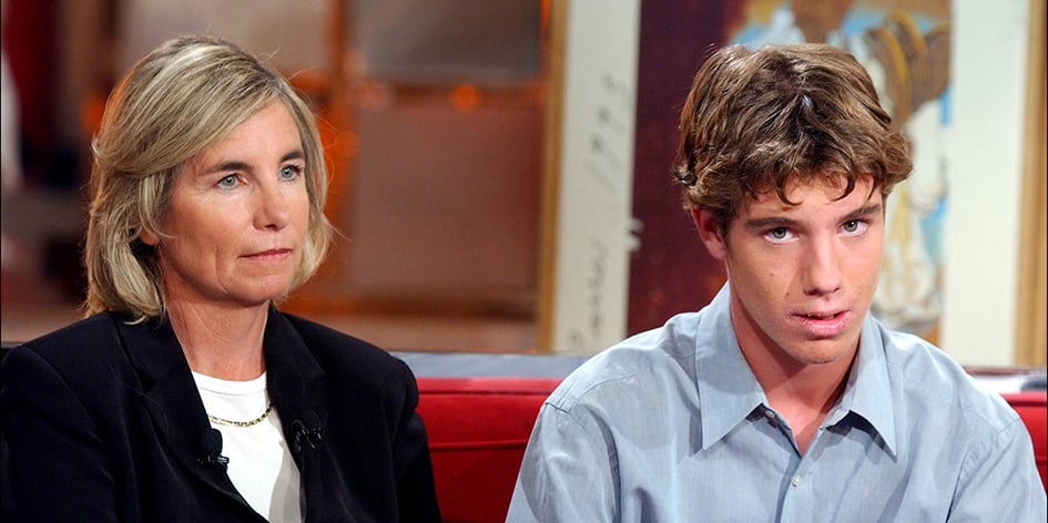 Sur le plateau de l’émission « Vivement Dimanche » le 23 mai 2002, juste avant son premier Roland-Garros.