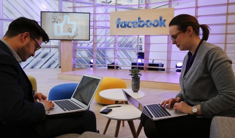 Facebook mise sur les "chatbots"
