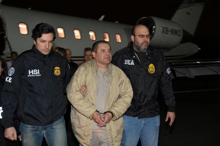 Drogue: le mexique extrade aux usa un adjoint du baron "el chapo"