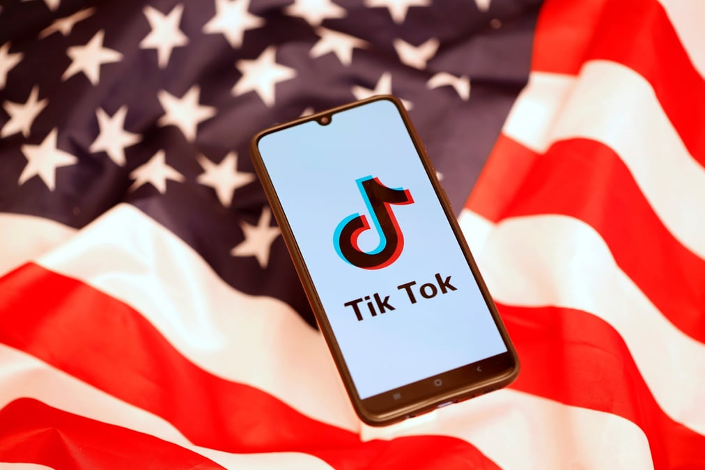 Le réseau social est soupçonnée par Washington de partager ses données avec Pékin, ce que l'entreprise a toujours fermement nié.