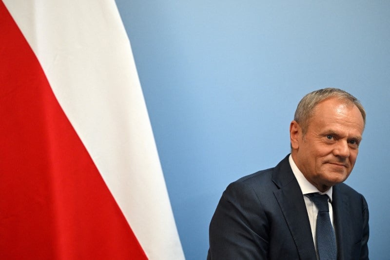 Le premier ministre polonais donald tusk lors de la reunion de la communaute politique europeenne