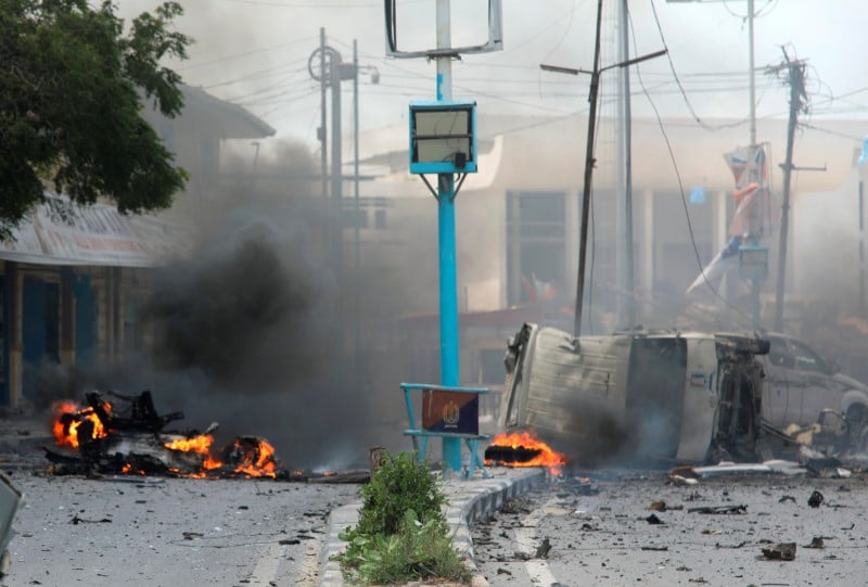 Un attentat a la voiture piegee fait 13 blesses a mogadiscio