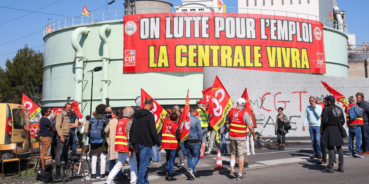 Mobilisation de la CGT en avril 2023 devant la centrale de Gardanne (Bouches-du-Rhône).