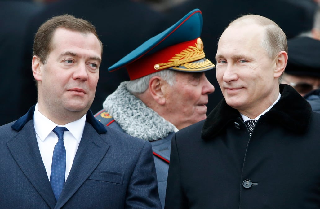 Vladimir poutine juge improbable une guerre entre la russie et l'ukraine