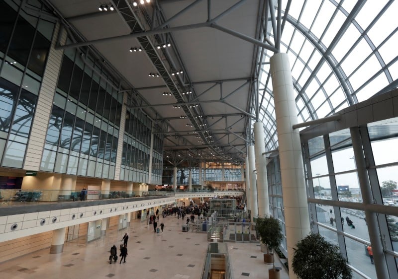 Incident a l'aeroport domodedovo de moscou, un homme arrete
