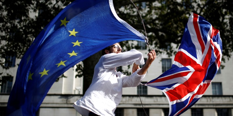 Le 28 octobre, les 27 pays de l'UE donnent leur feu vert pour accorder un report flexible du Brexit jusqu'au 31 janvier 2020.