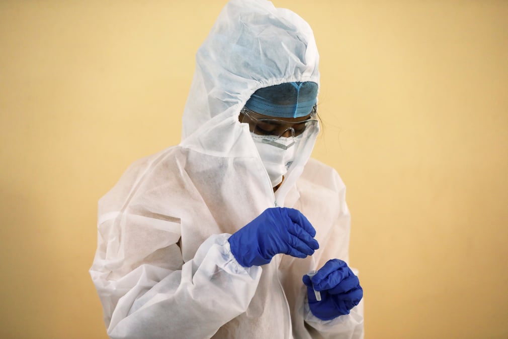 Coronavirus: nouveau record du nombre de nouveaux cas a l'echelle mondiale, selon l'oms