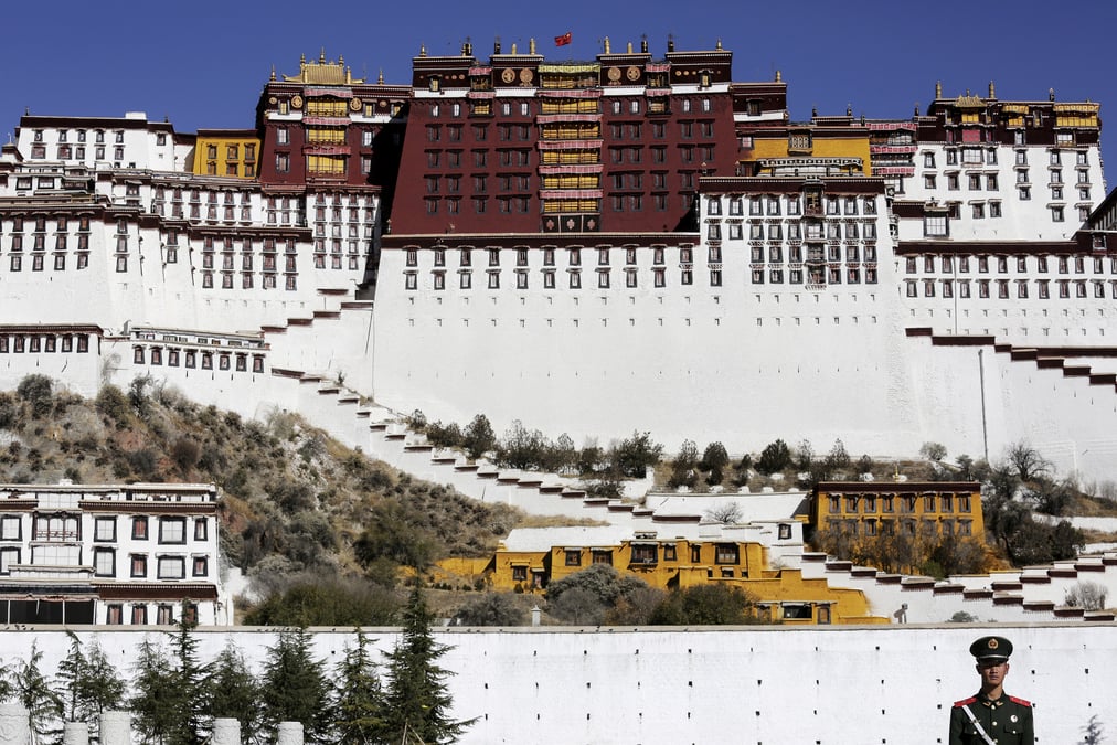 Exclusif: la chine developpe un programme de travail de masse au tibet