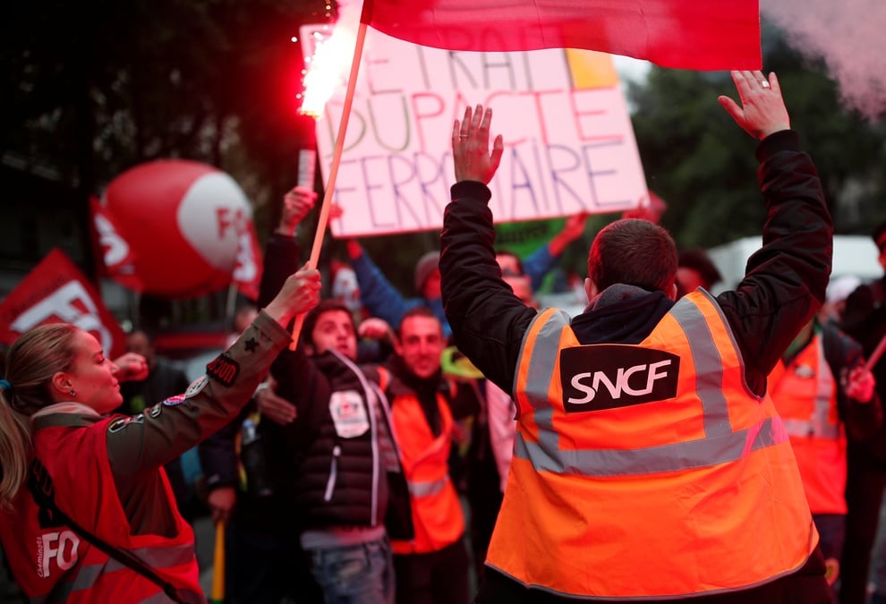 Le taux de grevistes a la sncf au plus bas